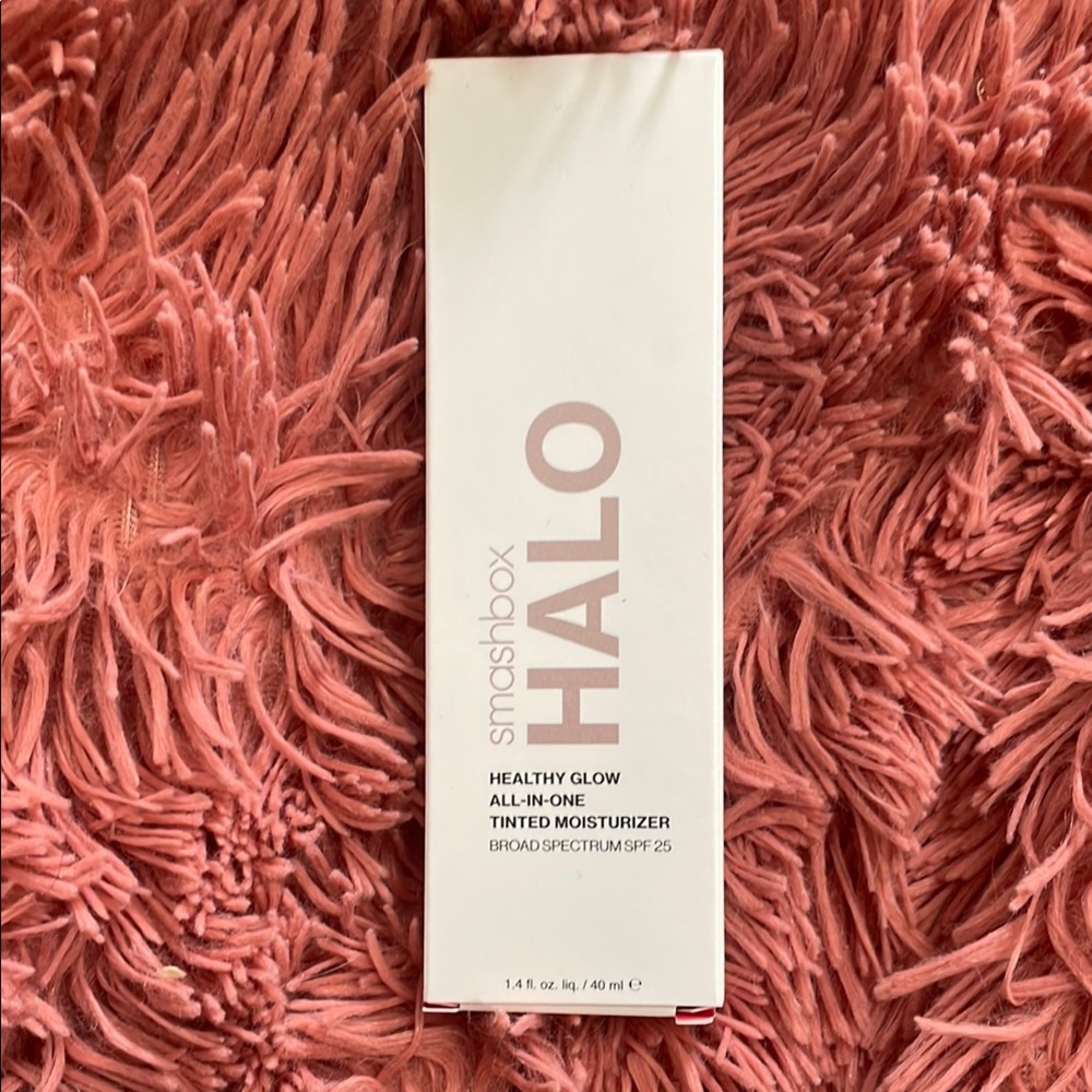 Smashbox halo healthy glow all in one tinted moisturizer SPF 25 - Tan Dark - NEW